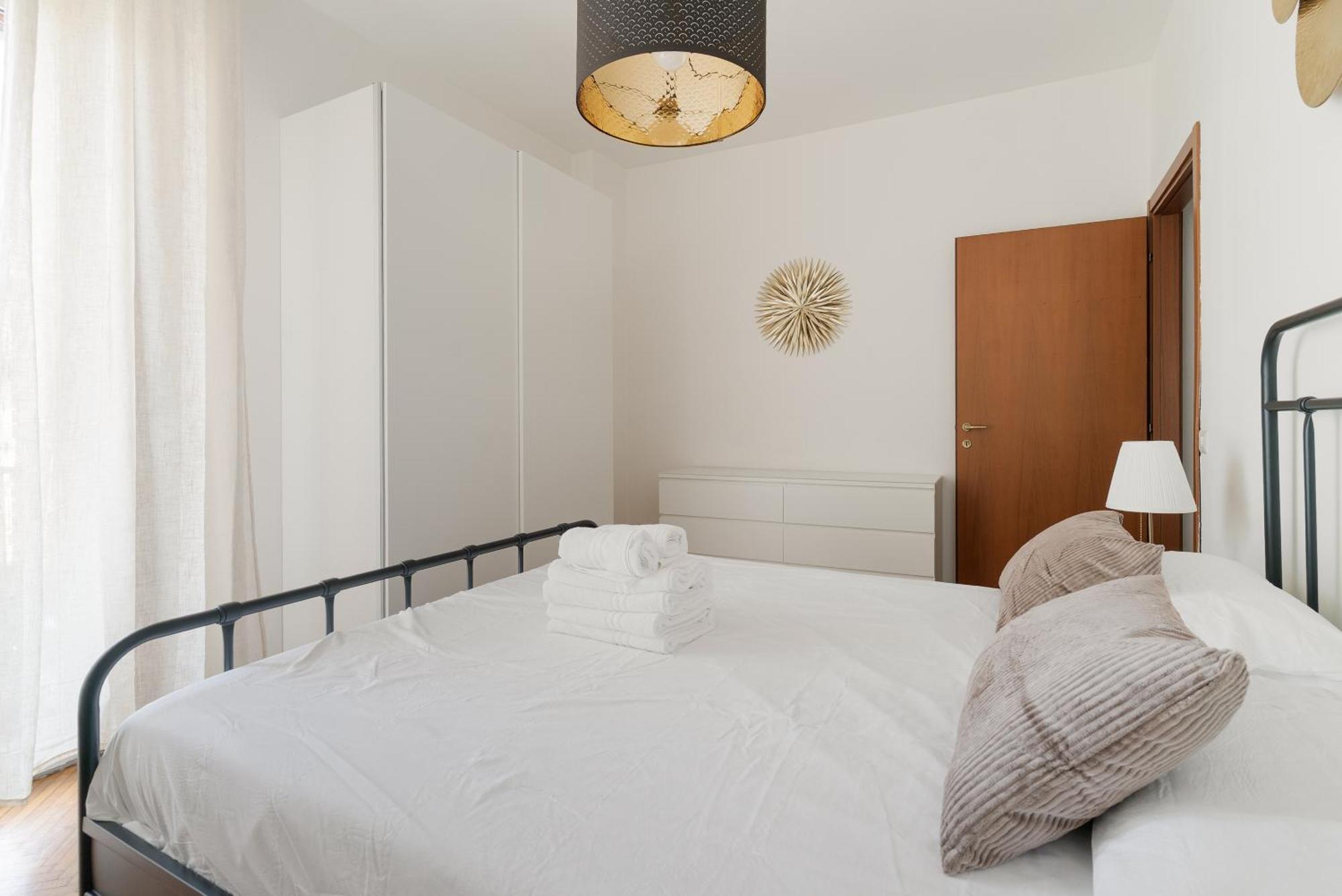 Guesthost - M1 Pasteur With Balcony * Mailand